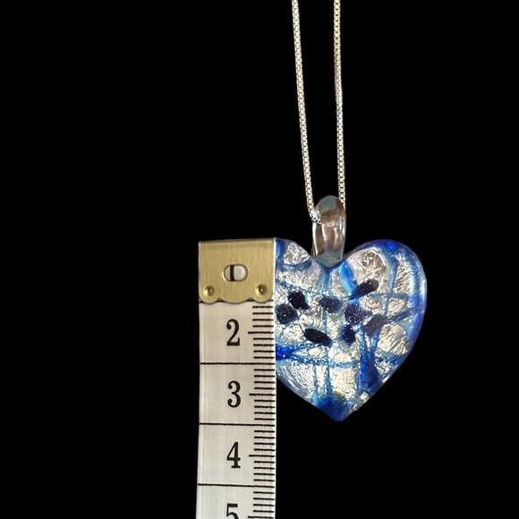 *Never Worn* Sterling Silver Chain & Murano Glass Heart Blue Pendant Necklace - Picture 5 of 7